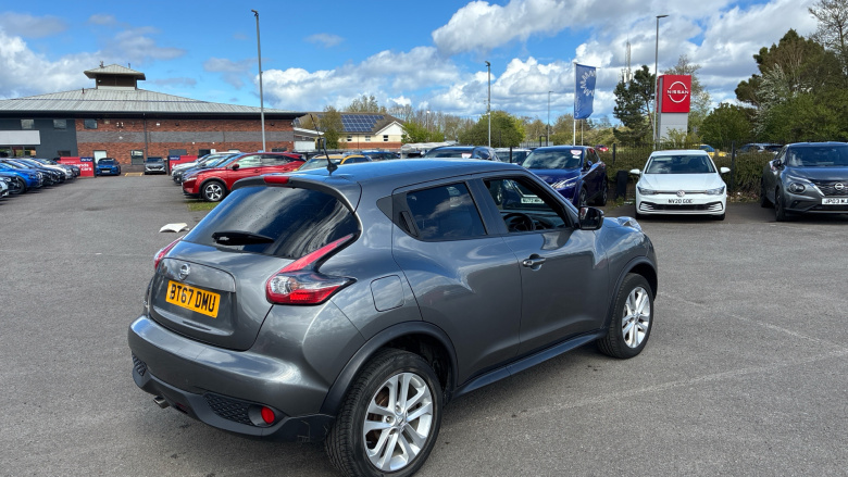 Nissan Juke 1.5 dCi N-Connecta 5dr [Safety Pack] Diesel Hatchback